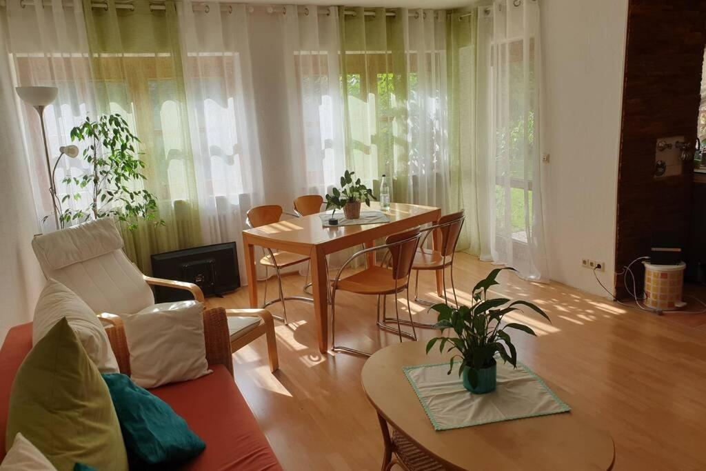 Ruhige Ferienwohnung Im Zentrum Von Кемптен Екстер'єр фото